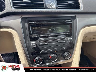 2014 Volkswagen Passat 1.8T Wolfsburg Edition