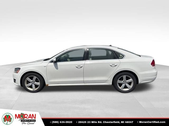 2014 Volkswagen Passat 1.8T Wolfsburg Edition