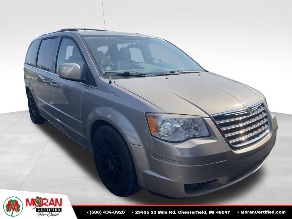 2009 Chrysler Town & Country Touring