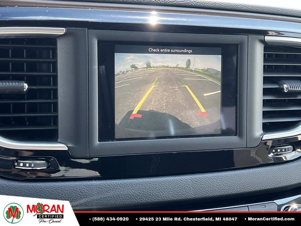 2020 Chrysler Voyager LX