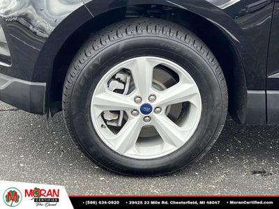 2022 Ford Edge SE