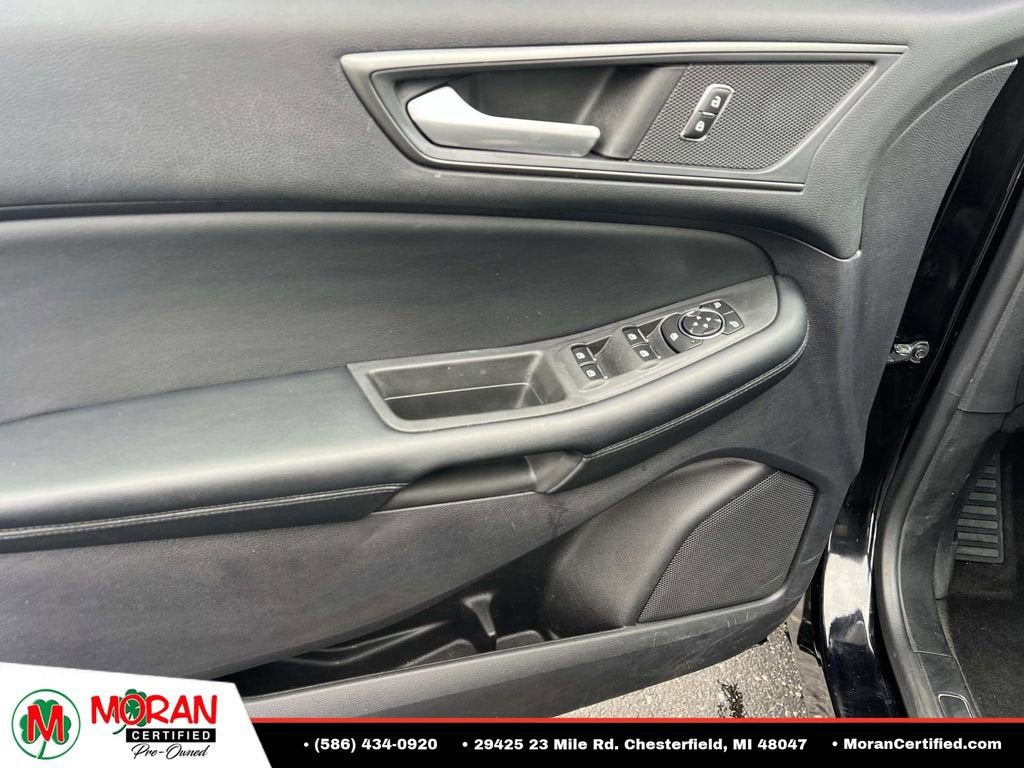 2022 Ford Edge SE