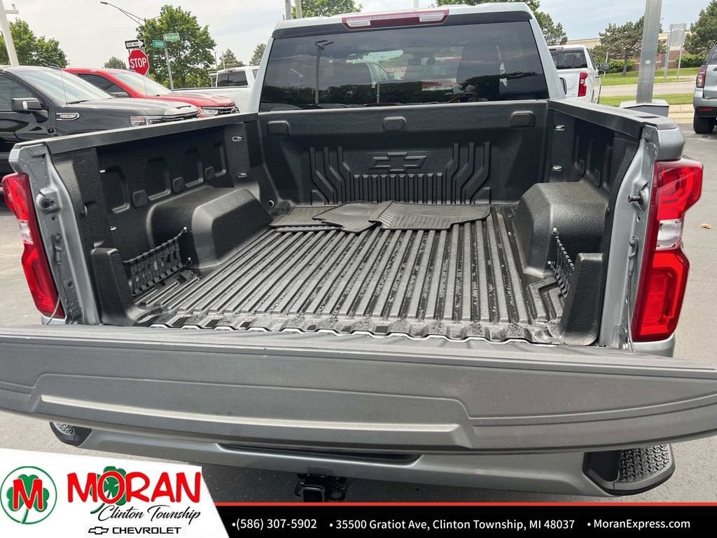 2023 Chevrolet Silverado 1500 RST - Photo 12