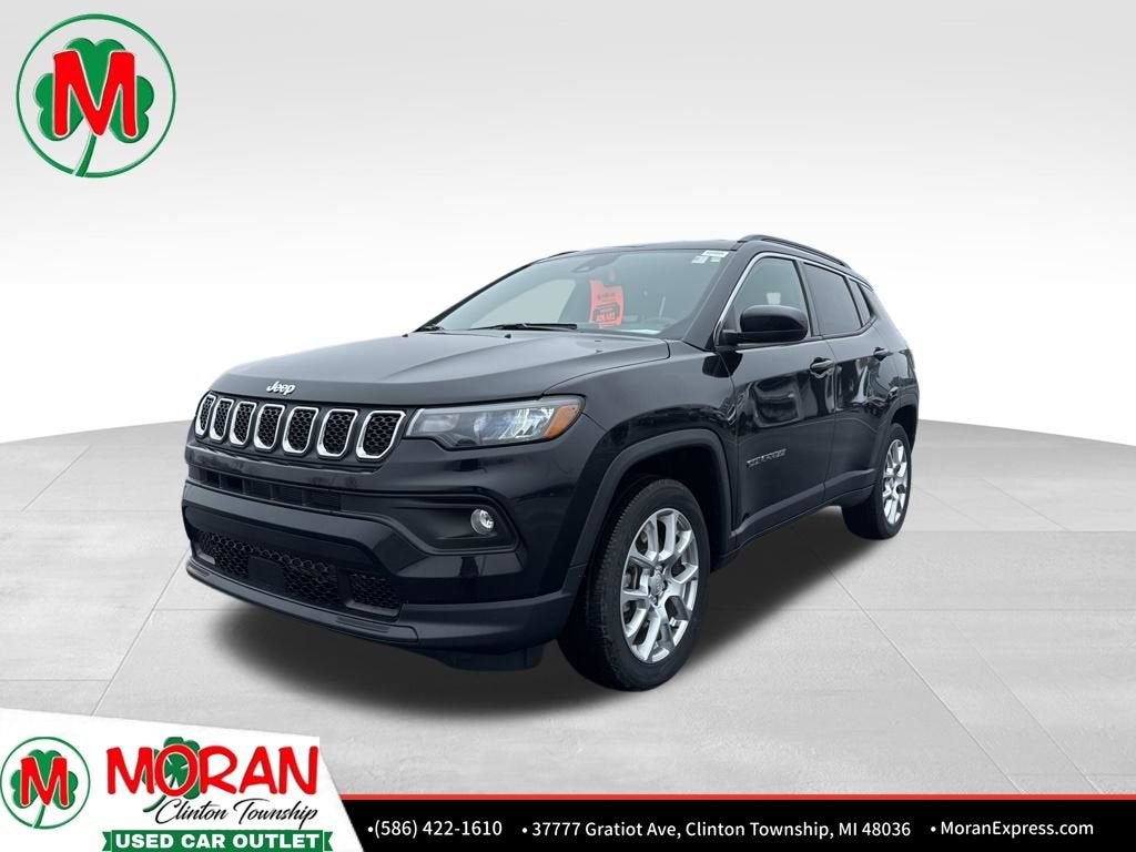 2023 Jeep Compass Latitude Lux