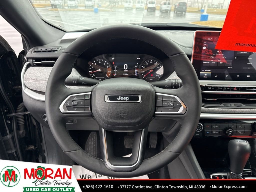 2023 Jeep Compass Latitude Lux
