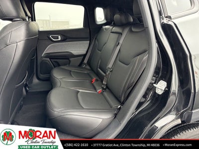 2023 Jeep Compass Latitude Lux