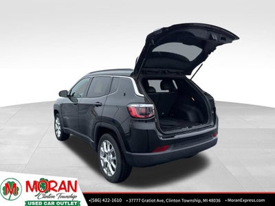 2023 Jeep Compass Latitude Lux