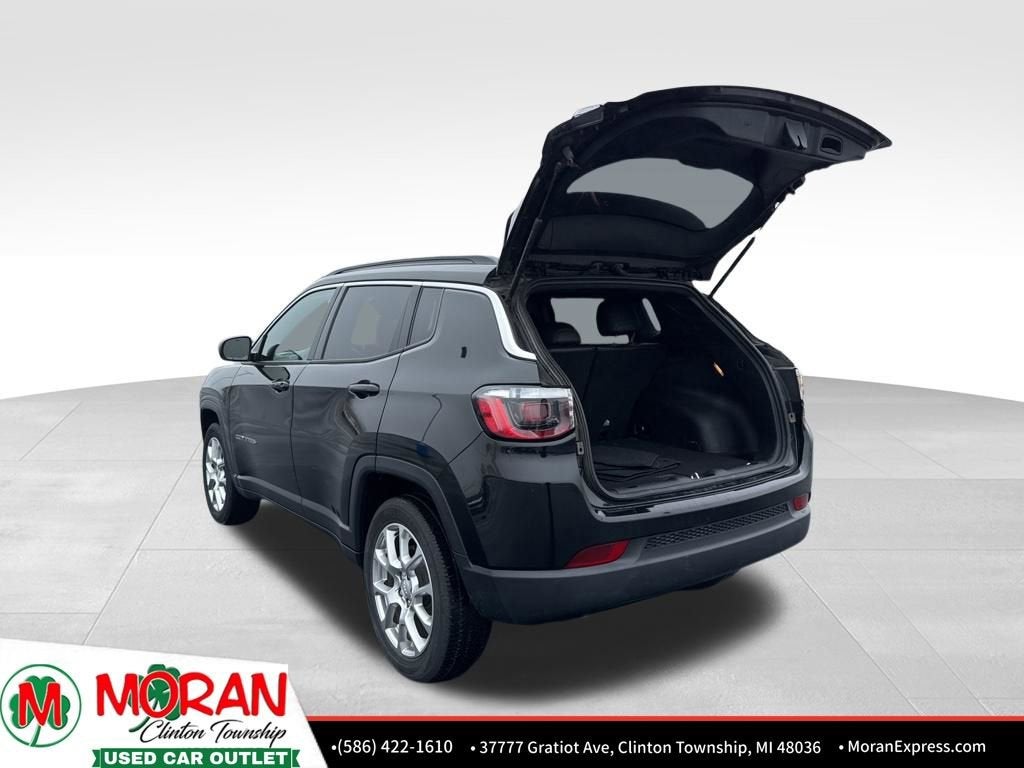 2023 Jeep Compass Latitude Lux