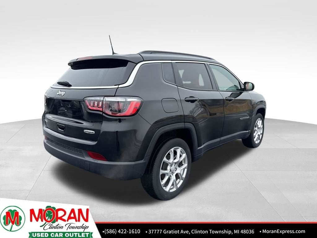 2023 Jeep Compass Latitude Lux
