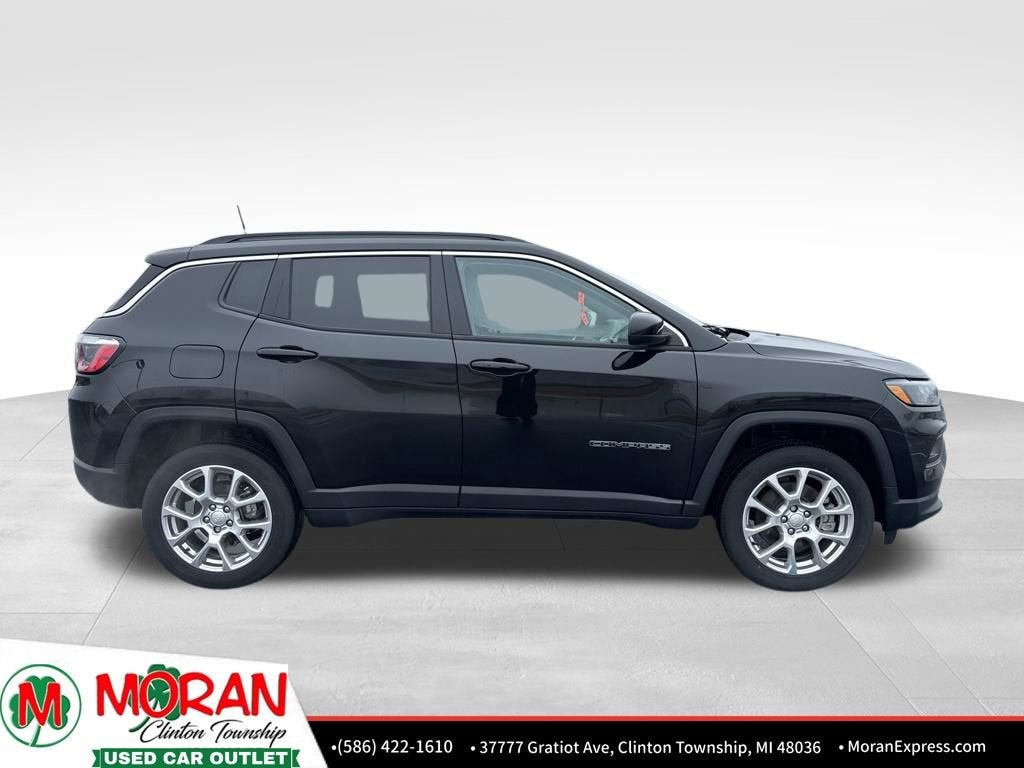 2023 Jeep Compass Latitude Lux