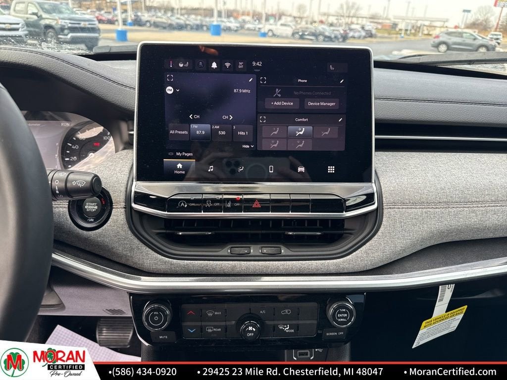 2024 Jeep Compass Latitude Lux FWD