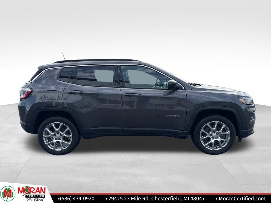 2024 Jeep Compass Latitude Lux FWD