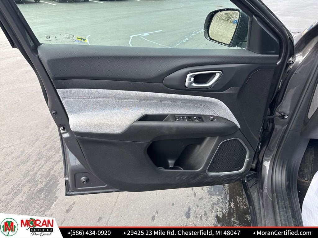 2024 Jeep Compass Latitude Lux FWD