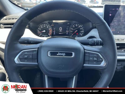 2023 Jeep Compass Latitude Lux