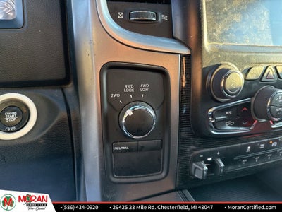 2017 RAM 3500 Limited Crew Cab 4x4 8' Box