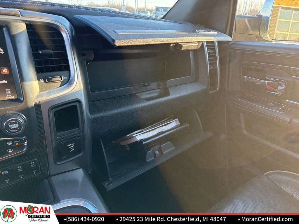 2017 RAM 3500 Limited Crew Cab 4x4 8' Box