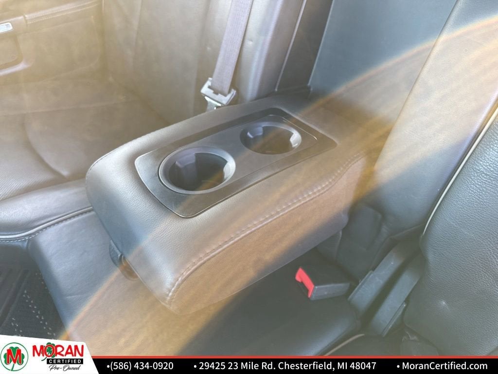 2017 RAM 3500 Limited Crew Cab 4x4 8' Box