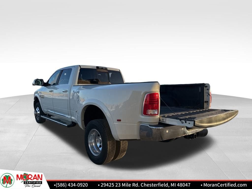 2017 RAM 3500 Limited Crew Cab 4x4 8' Box