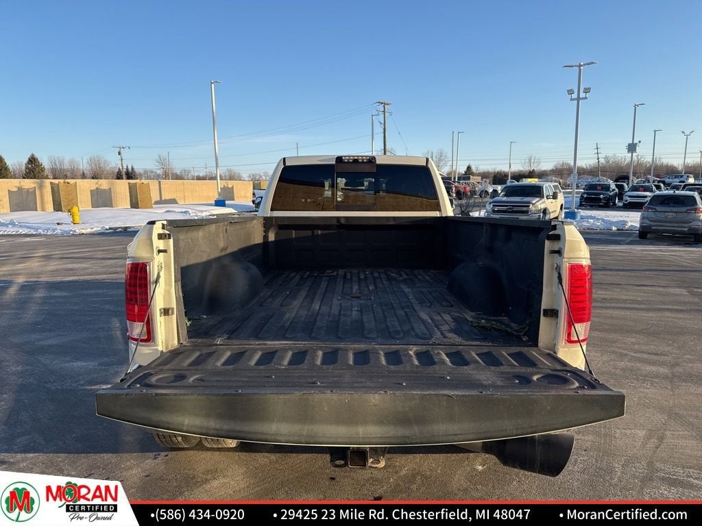 2017 RAM 3500 Limited Crew Cab 4x4 8' Box