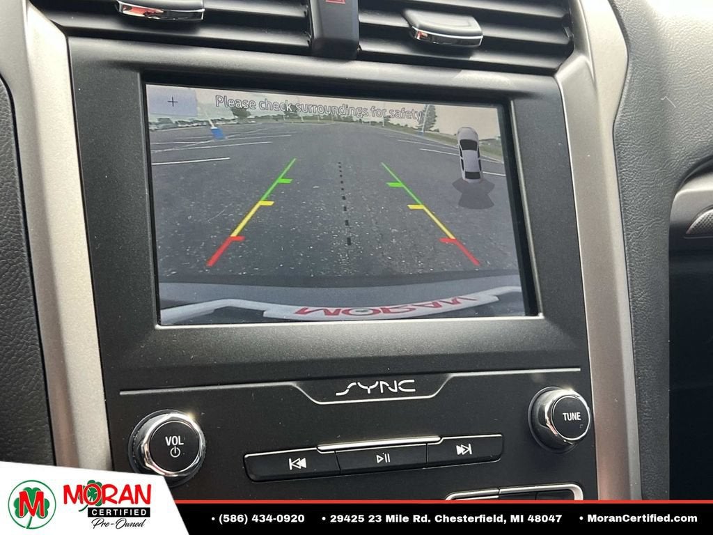 2020 Ford Fusion SE