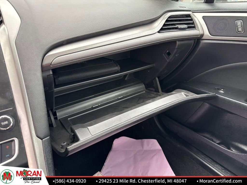 2020 Ford Fusion Hybrid SE