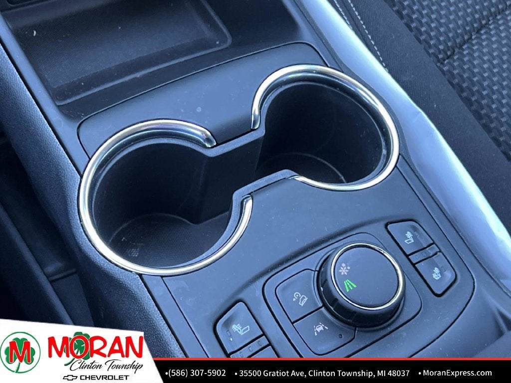2024 GMC Terrain SLE - Photo 24