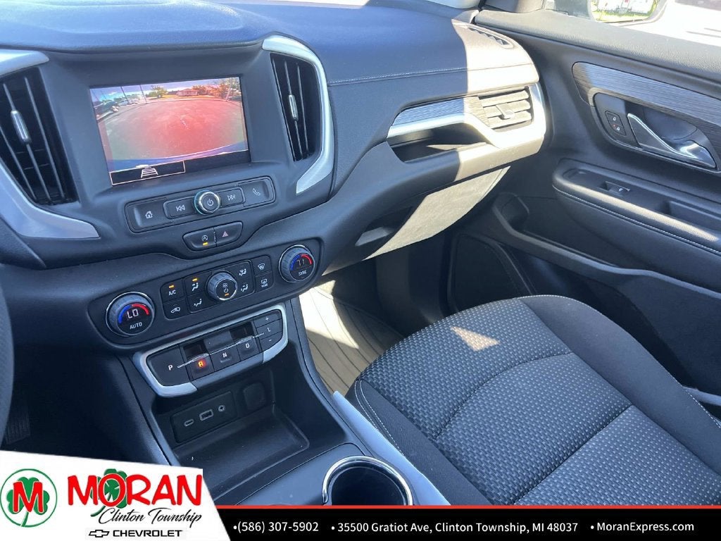 2024 GMC Terrain SLE - Photo 29