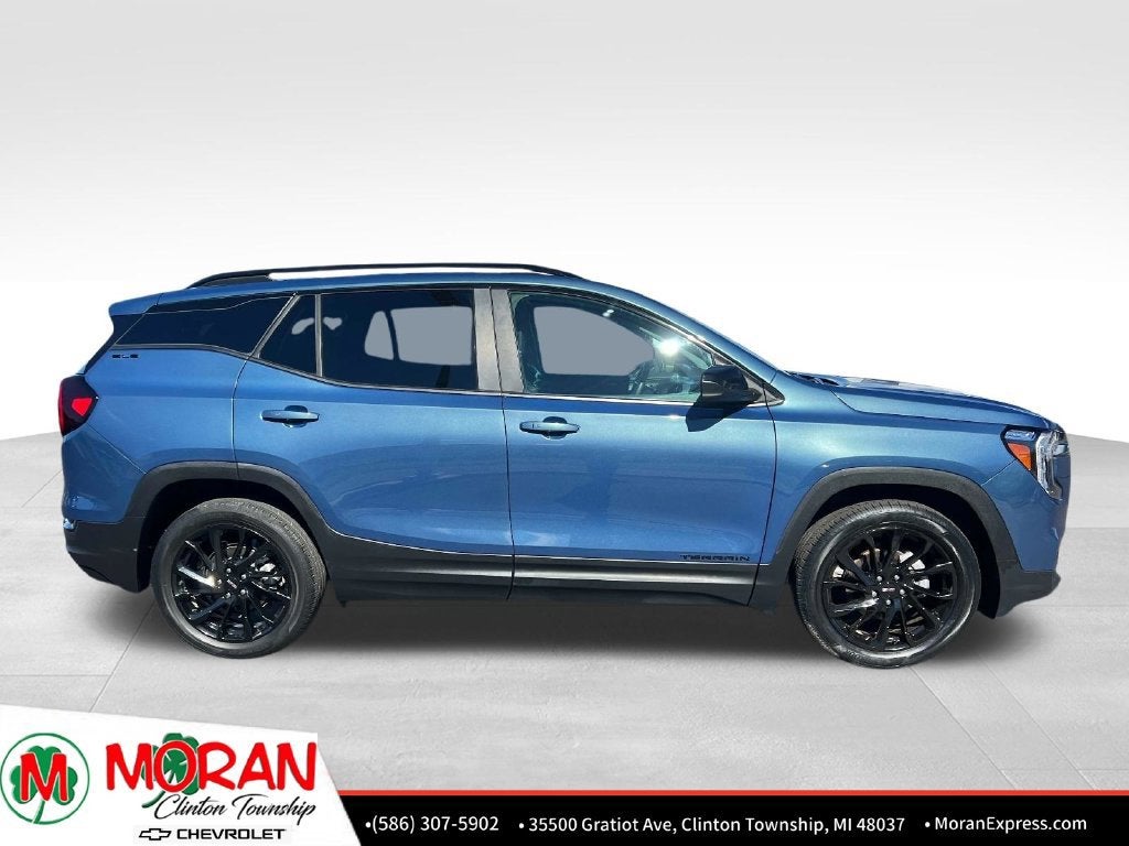 2024 GMC Terrain SLE - Photo 8