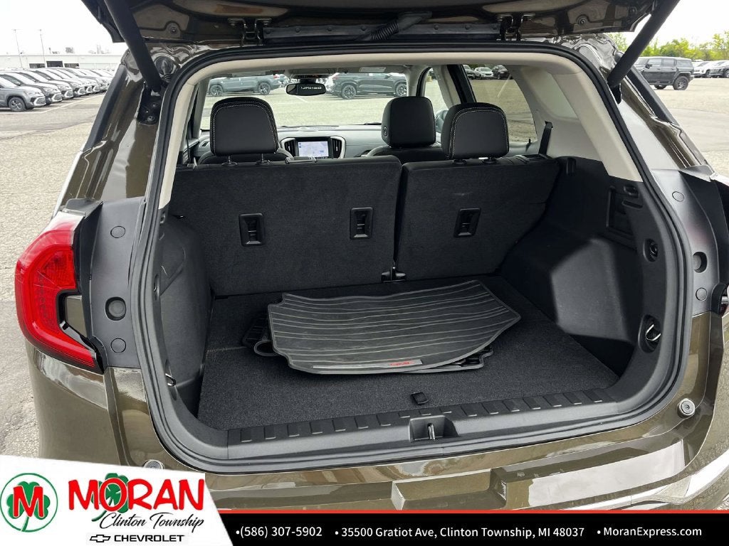 2023 GMC Terrain Denali