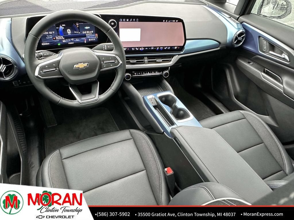 2024 Chevrolet Equinox EV LT - Photo 12
