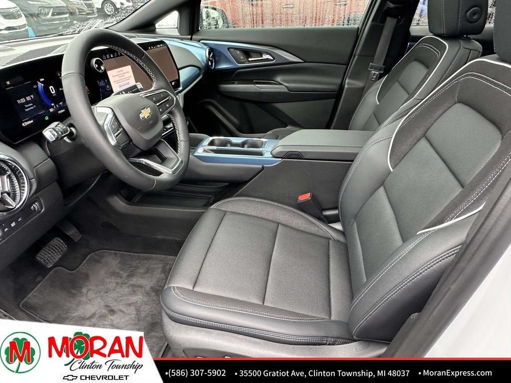 2024 Chevrolet Equinox EV LT - Photo 16