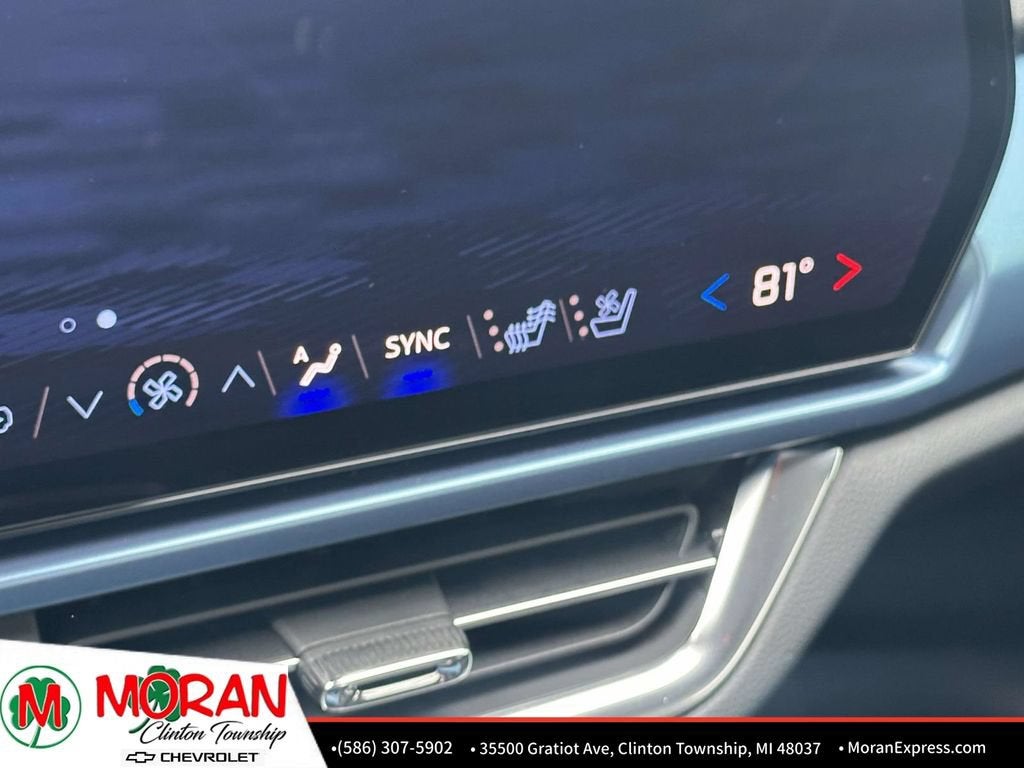 2024 Chevrolet Equinox EV LT - Photo 25