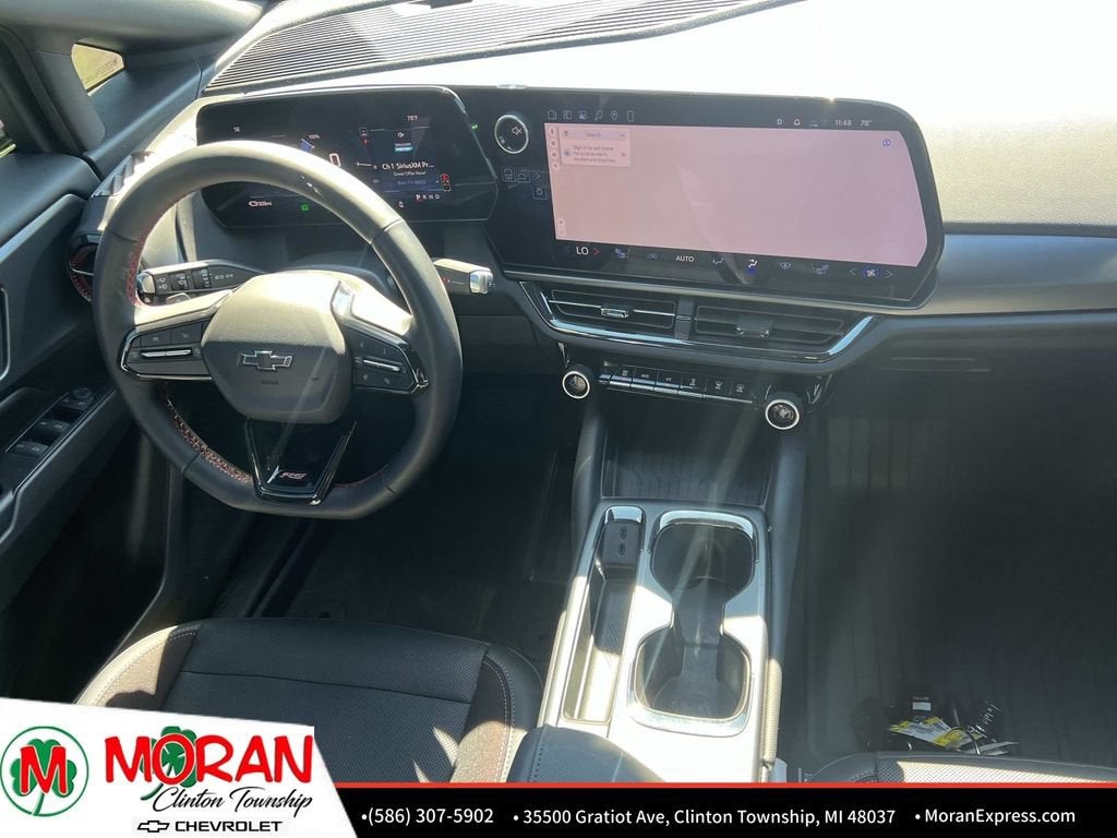 2024 Chevrolet Equinox EV RS - Photo 14