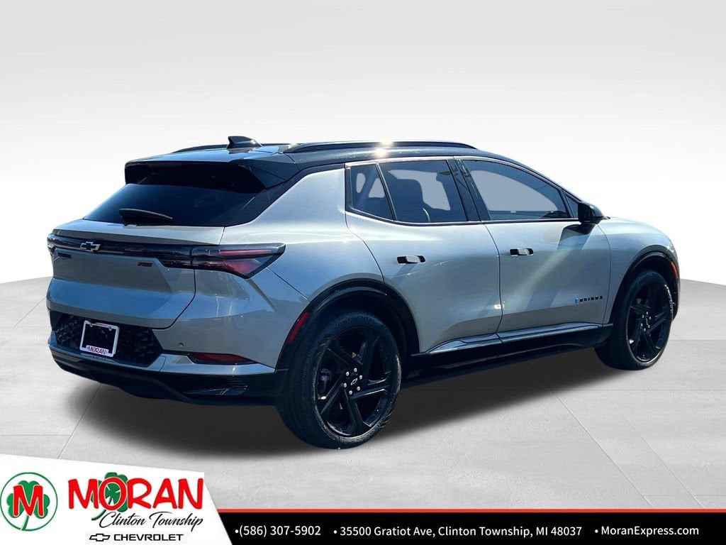 2024 Chevrolet Equinox EV RS - Photo 5