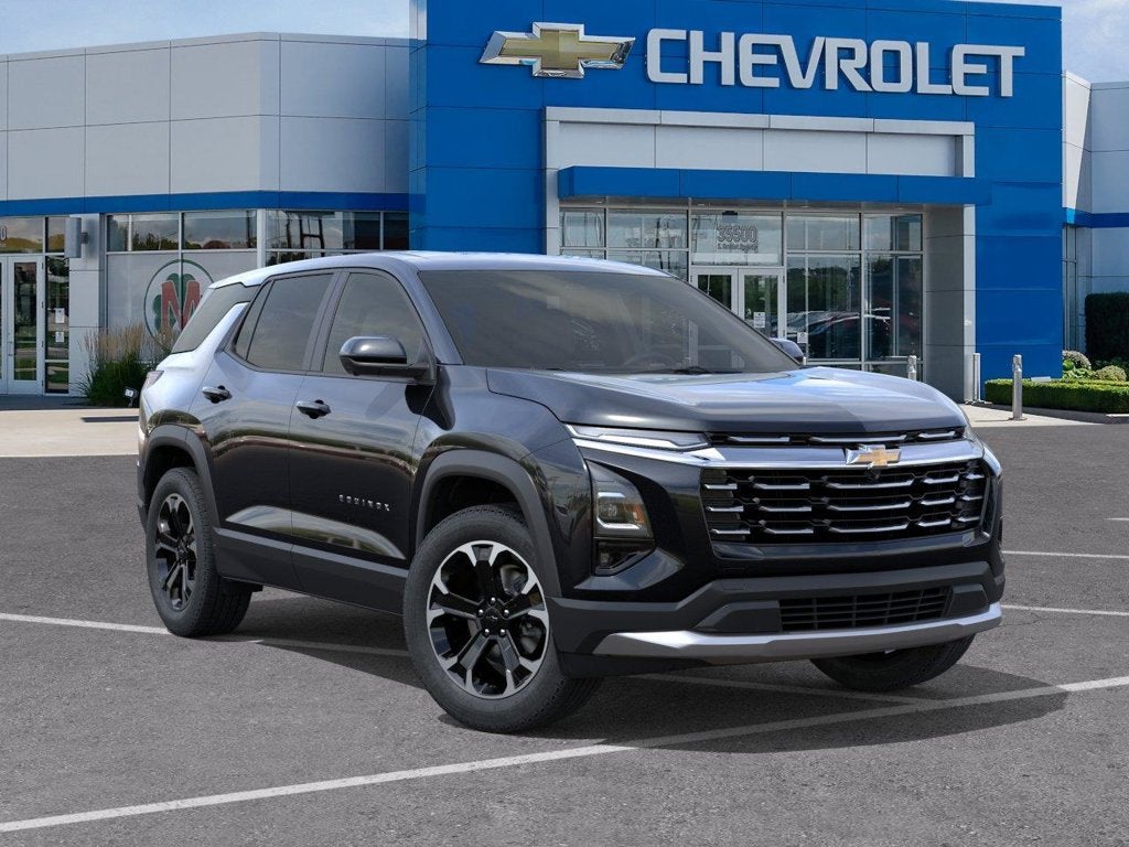 2027 Chevrolet Equinox LT - Photo 7