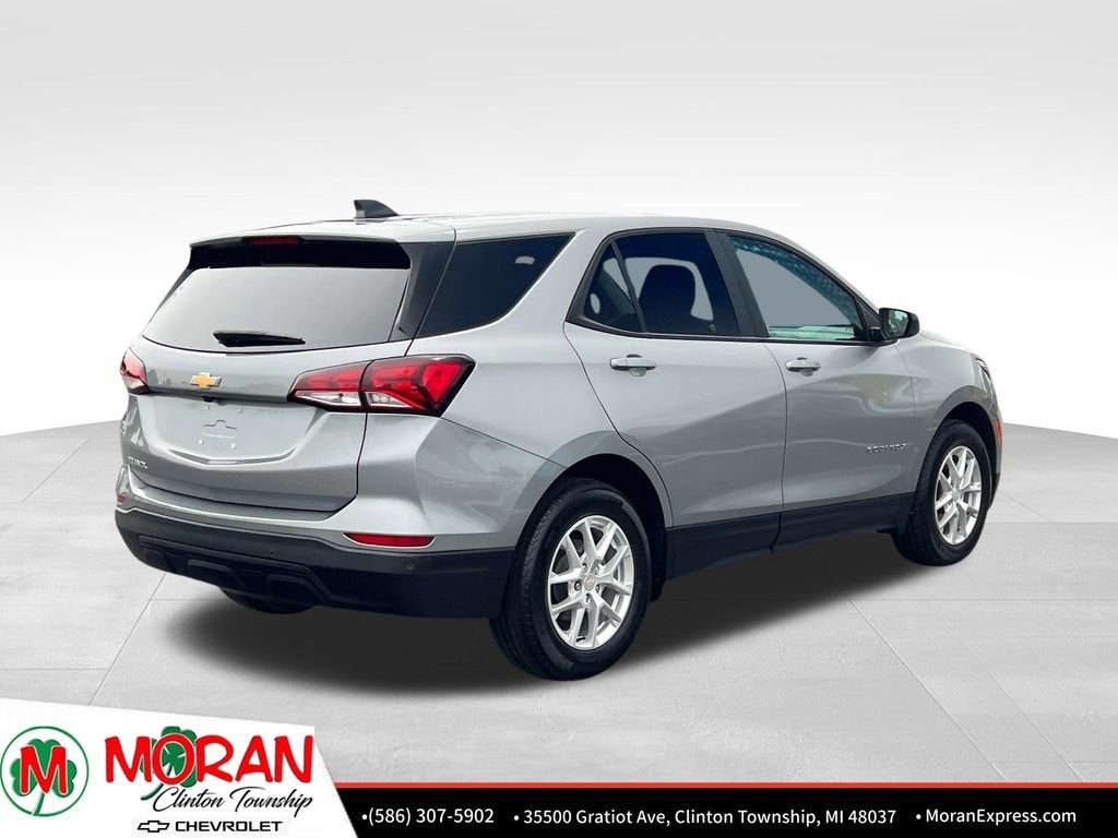 2024 Chevrolet Equinox LS - Photo 6