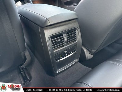 2023 BMW 230 i xDrive