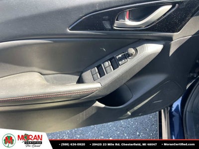 2015 Mazda Mazda3 Hatchback i Grand Touring
