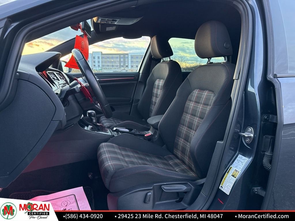 2019 Volkswagen Golf GTI 2.0T S