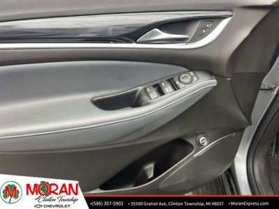 2021 Buick Enclave Essence