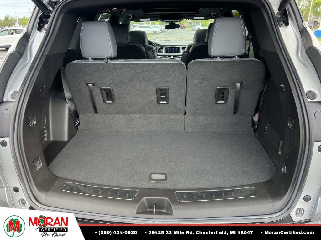 2023 Buick Enclave Essence