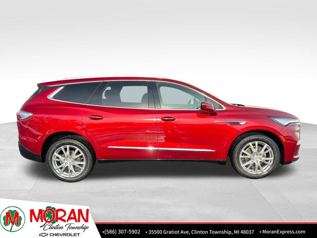 2024 Buick Enclave Essence