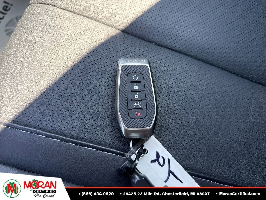 2025 INFINITI QX60 LUXE