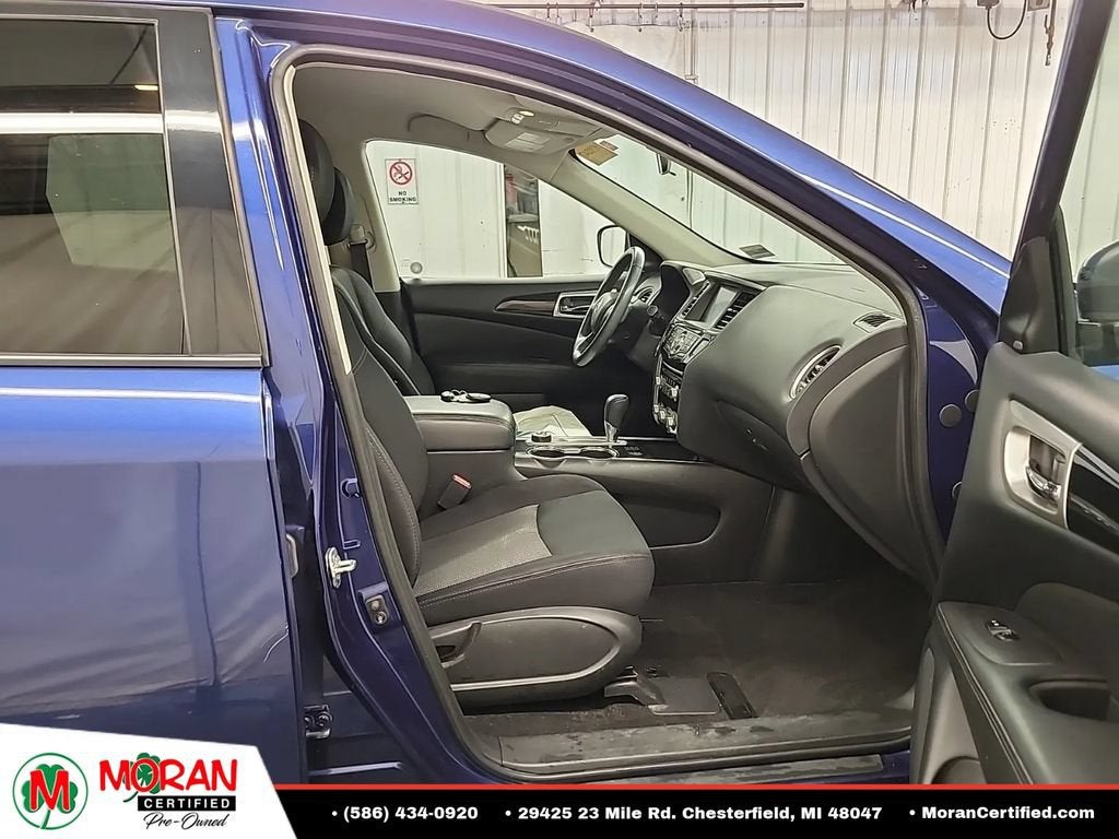 2018 Nissan Pathfinder S