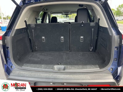2025 Nissan Pathfinder SV 4WD