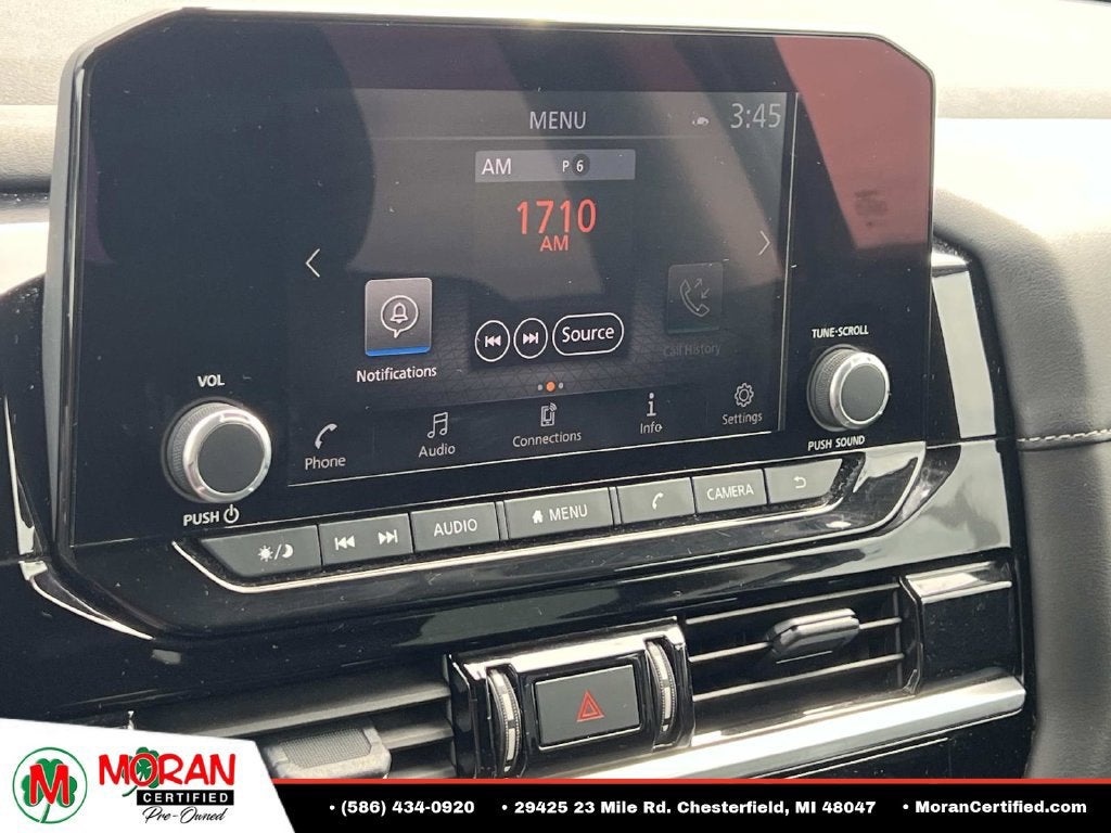 2025 Nissan Pathfinder SV 4WD
