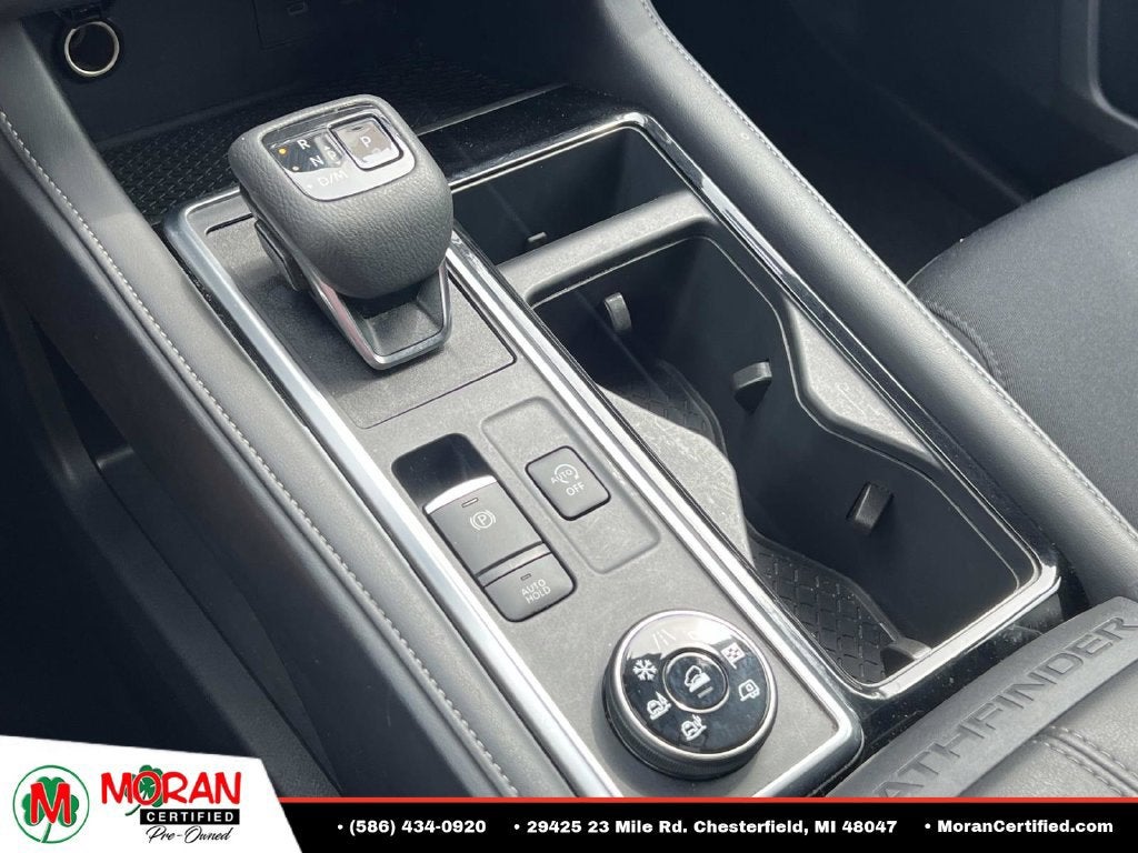 2025 Nissan Pathfinder SV 4WD