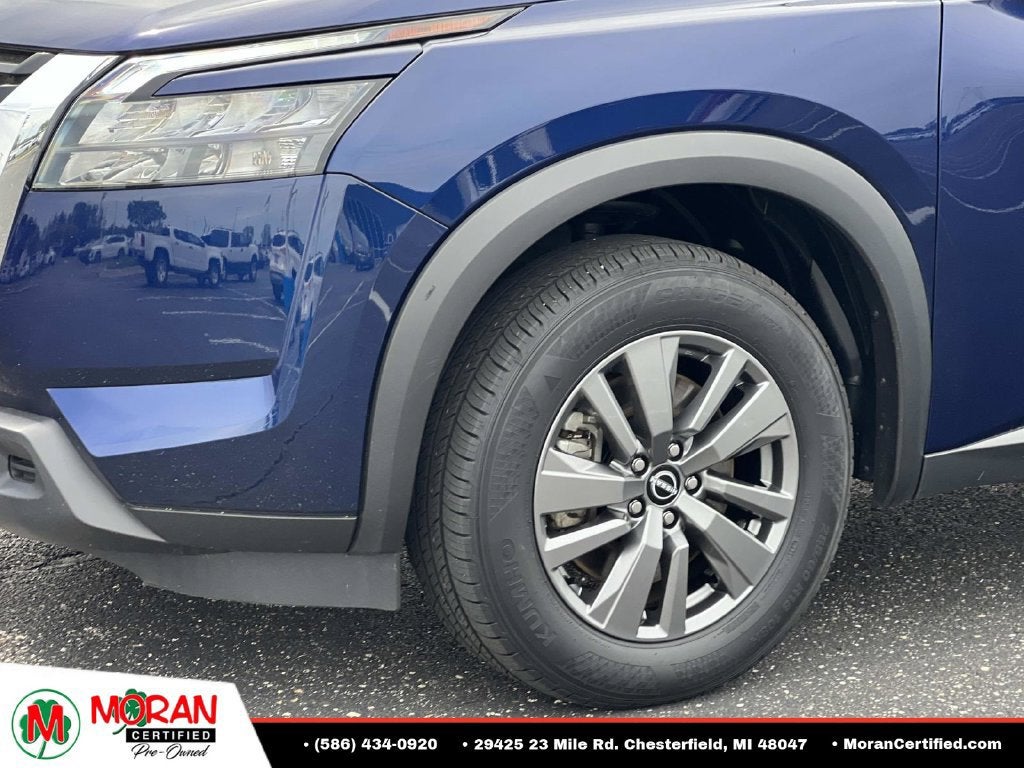 2025 Nissan Pathfinder SV 4WD