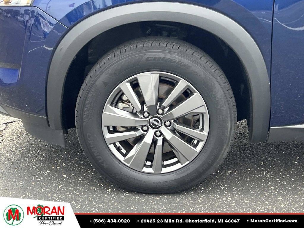2025 Nissan Pathfinder SV 4WD