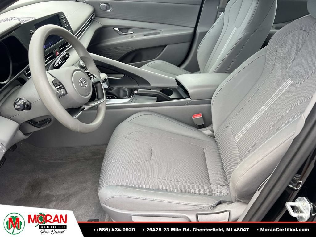 2021 Hyundai Elantra SE